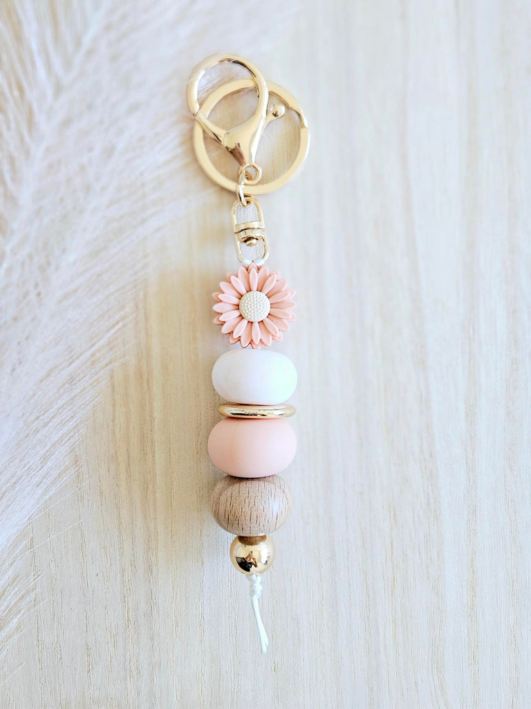 Peach Daisy Keyring